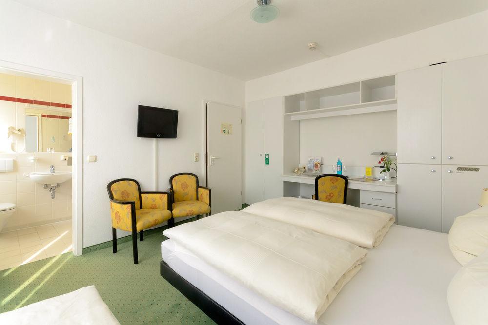 Hotel Elbotel By Centro Rostock